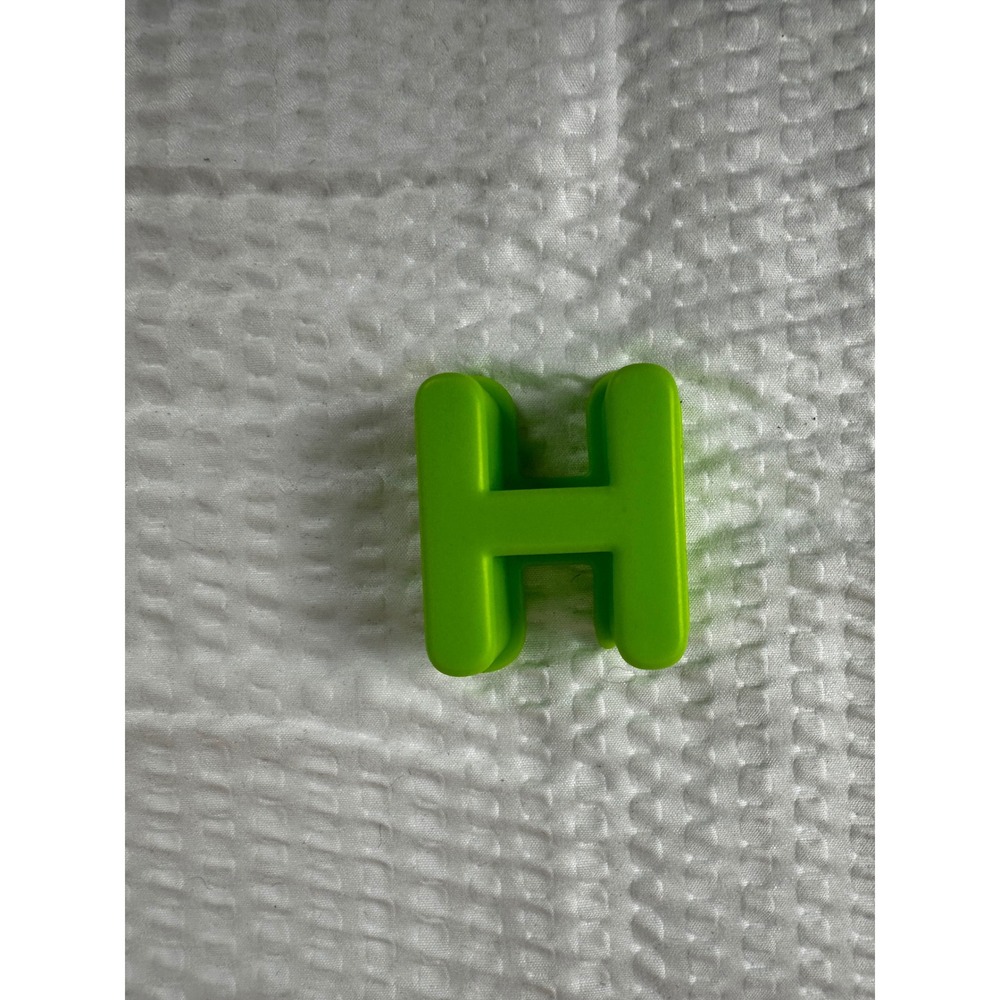 Letter "H" for Elmo On The Go learning game